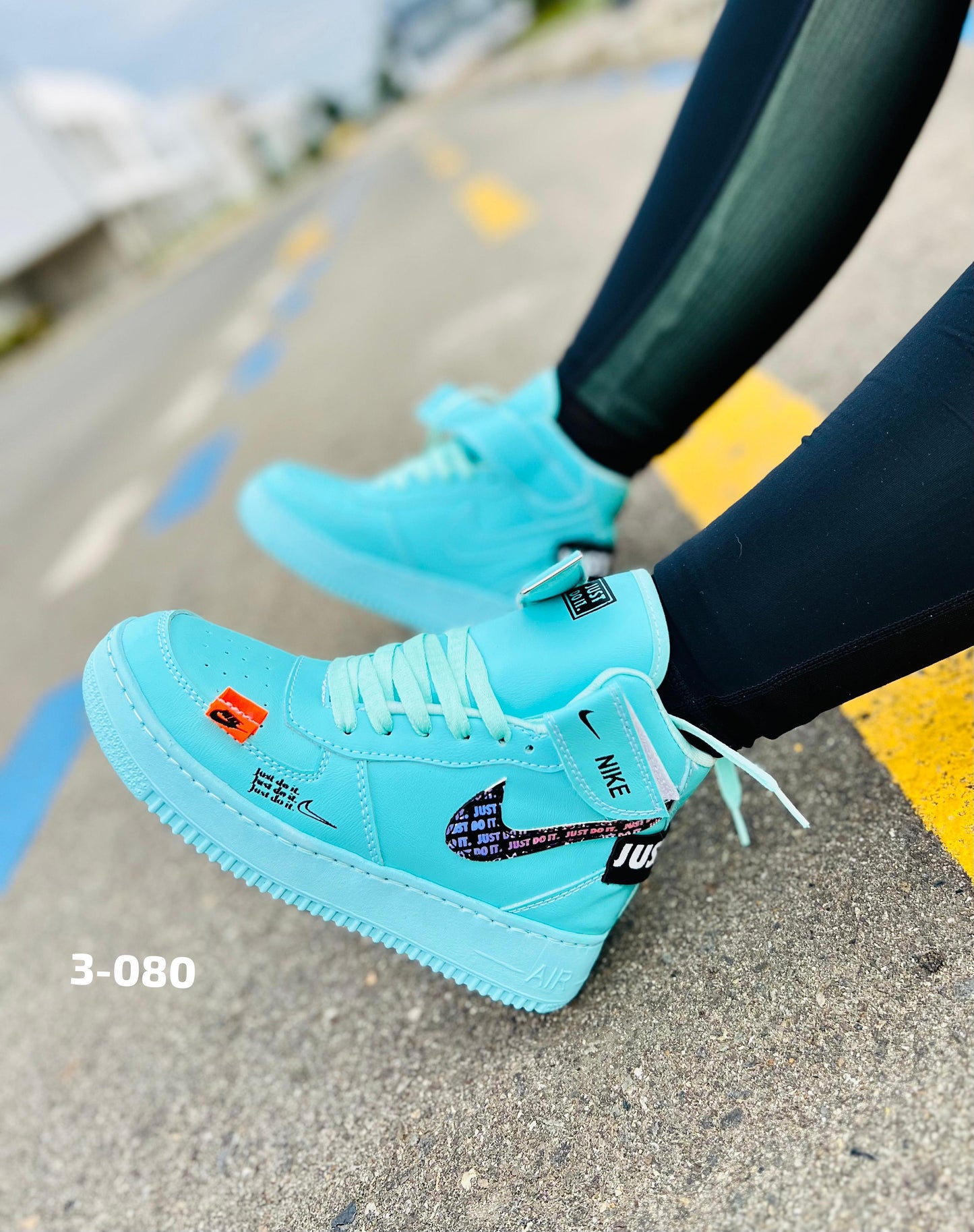 BOTA NIKE FORCÉ ONE