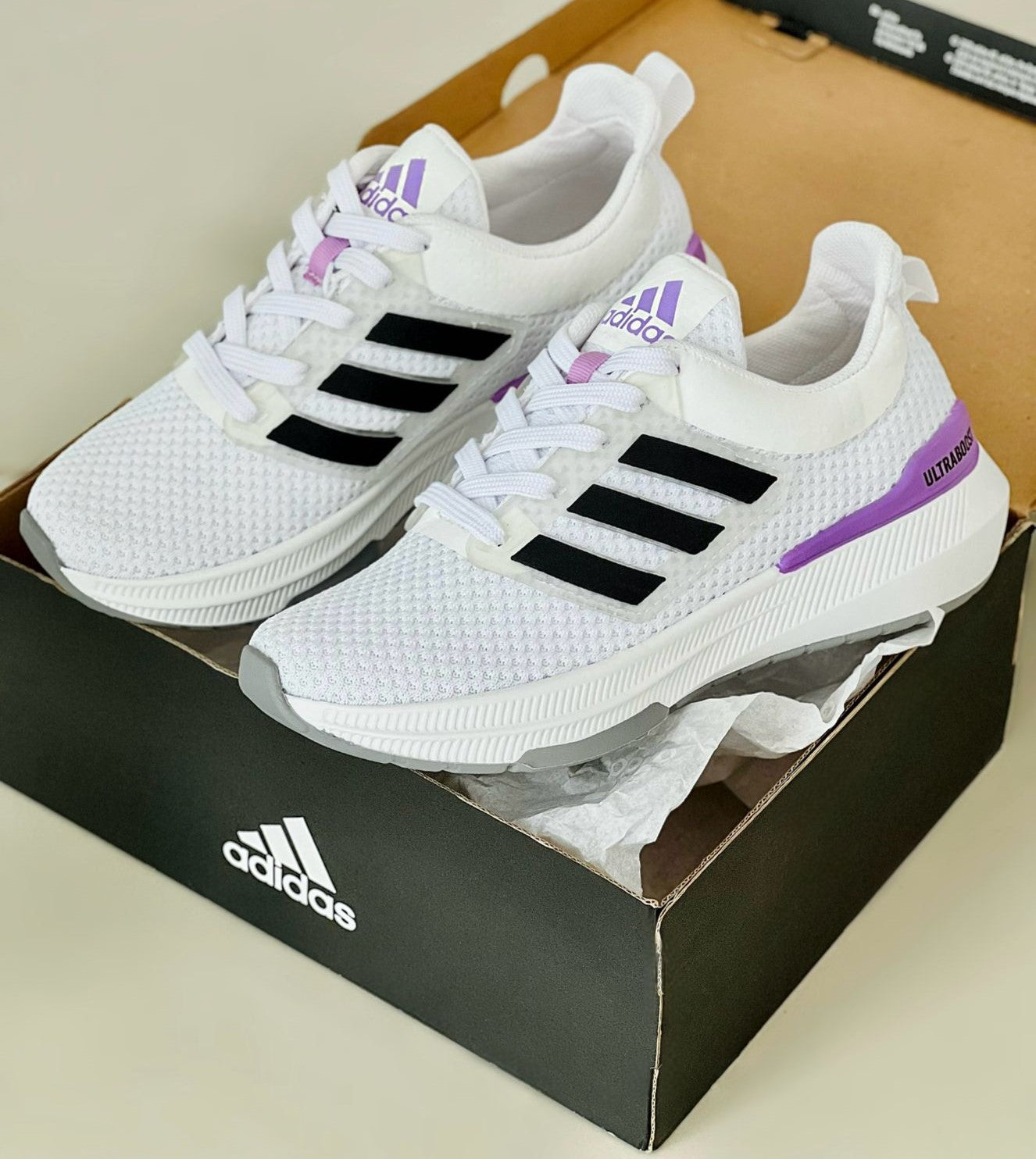 ULTRABOOST