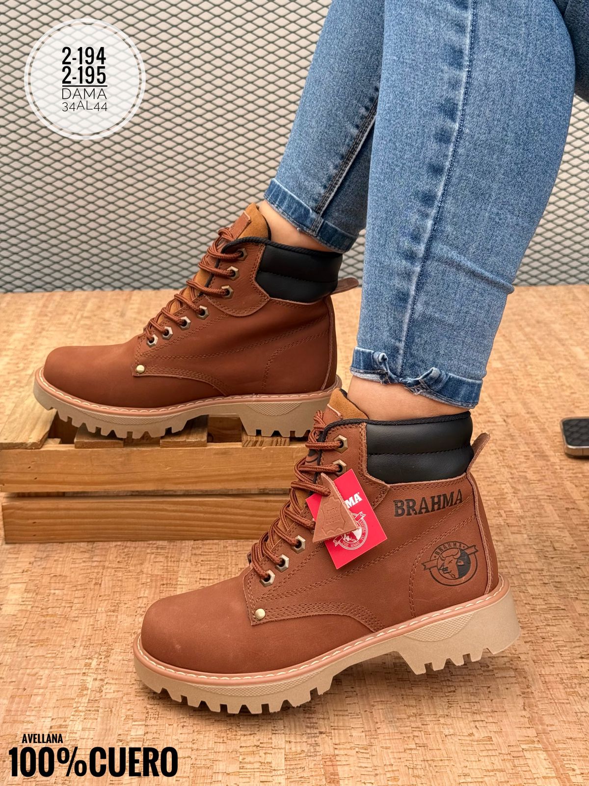 Botas de trabajo clásicas de caña alta con puntera de metal, diseñadas tanto para hombres como para mujeres,