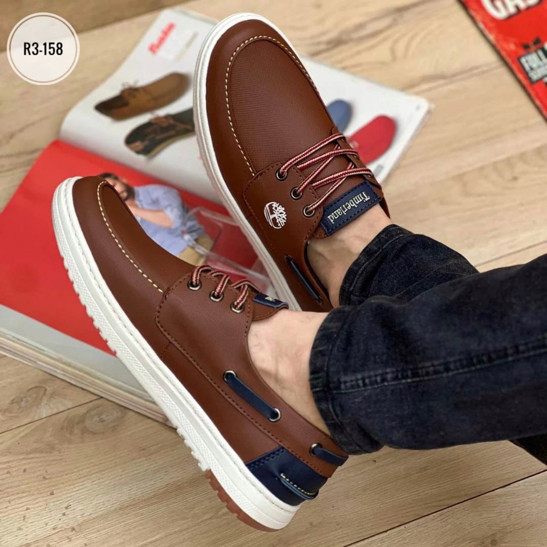 Calzado rustico deby clasico minimalista y versatil,suela ligera y comoda,