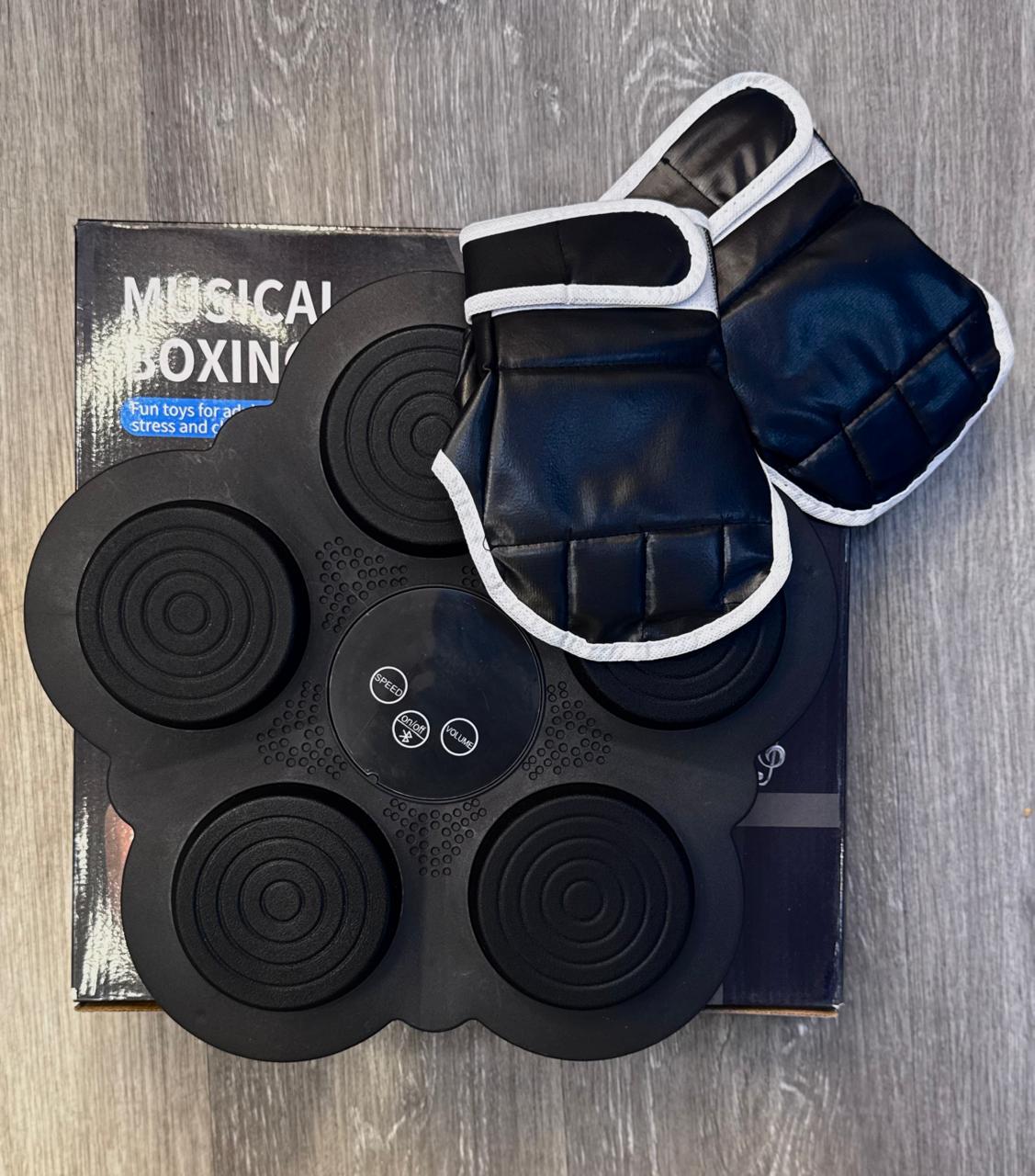 Máquina de Boxeo Inteligente con Guantes