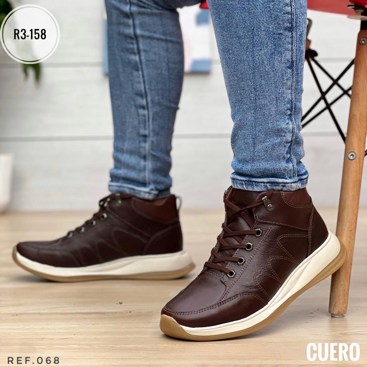 Botin elegante en cuero para hombre estilo casual y deportivo con suela liviana y confort con acabdos en costura,suela eva