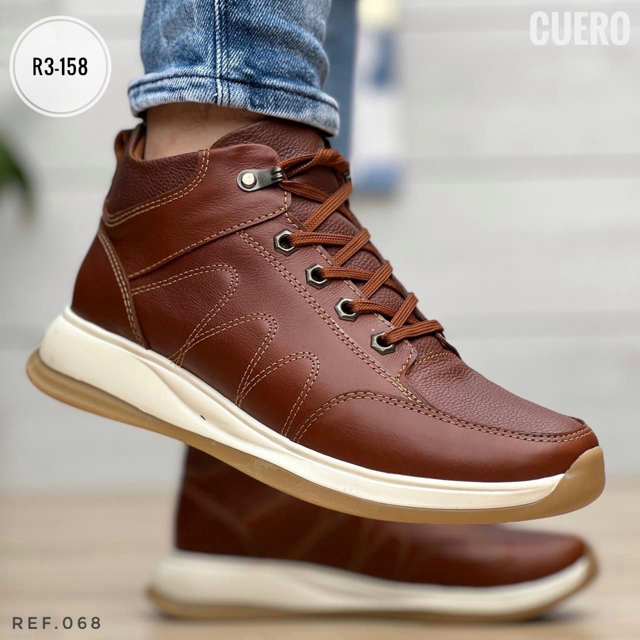 Botin elegante en cuero para hombre estilo casual y deportivo con suela liviana y confort con acabdos en costura,suela eva